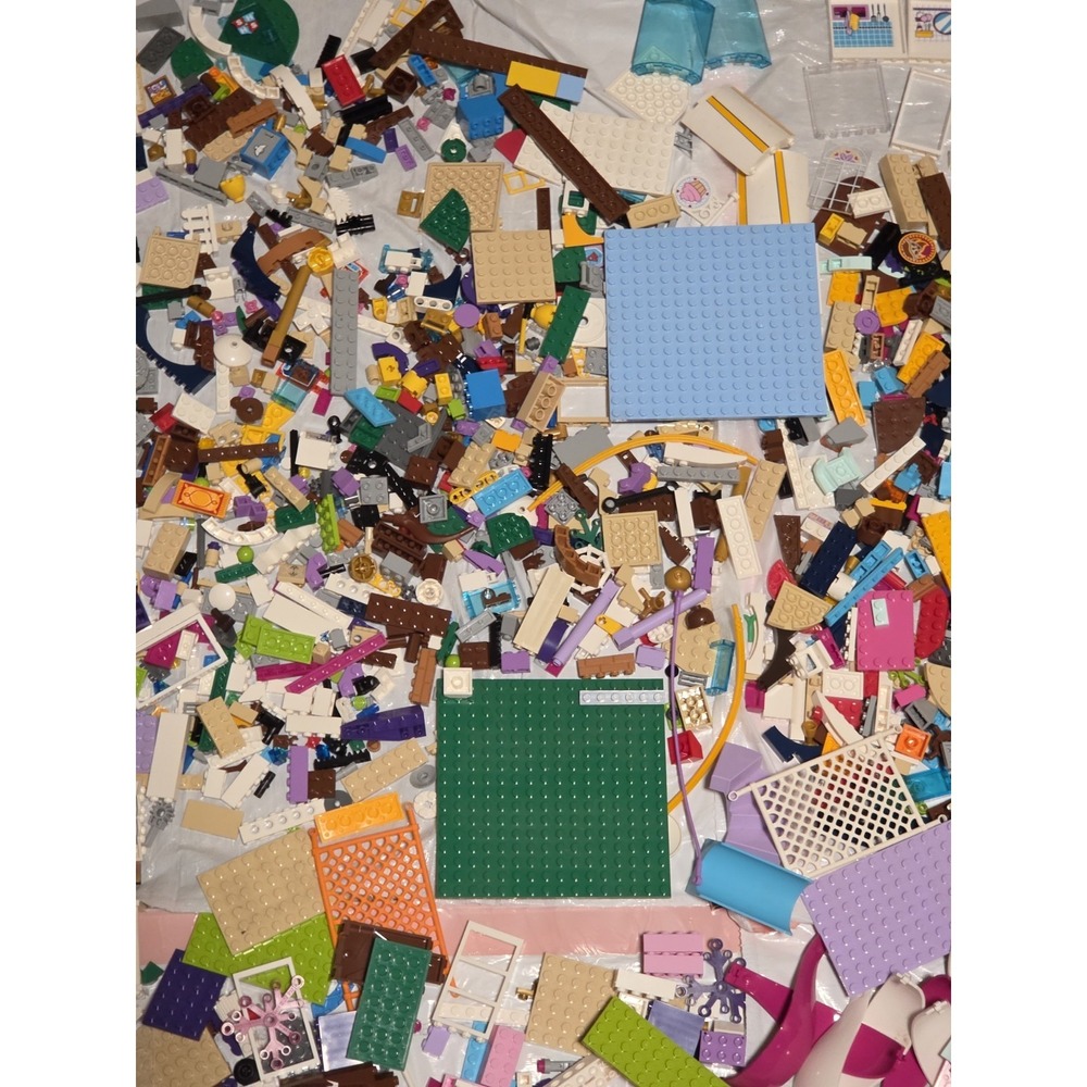 LEGO FRIENDS Set Parts Lot Special Bricks Accessories Bulk Lot ~ 10 lbs - Picture 9 of 10